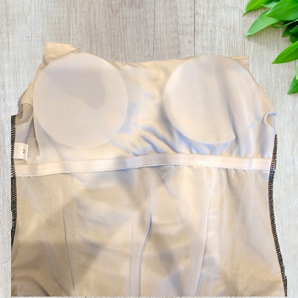 🔖Final Sale! Black & White Polka Dot One-Piece Swimsuit- Scoop Back - Picture 11 of 12